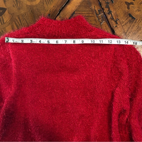 🌈3/$15🌈 Red Eyelash Sweater EUC - Picture 4 of 11